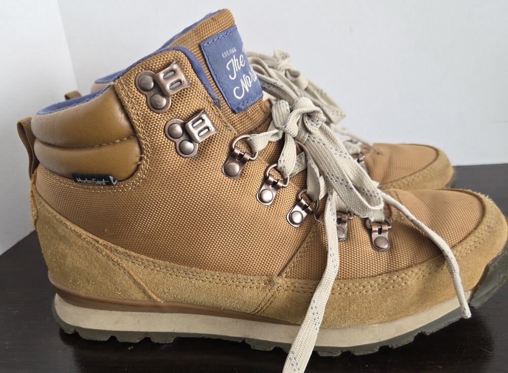 The North Face Back-To-Berkeley Redux Boots Womens 7.5 Tan Waterproof Insulated